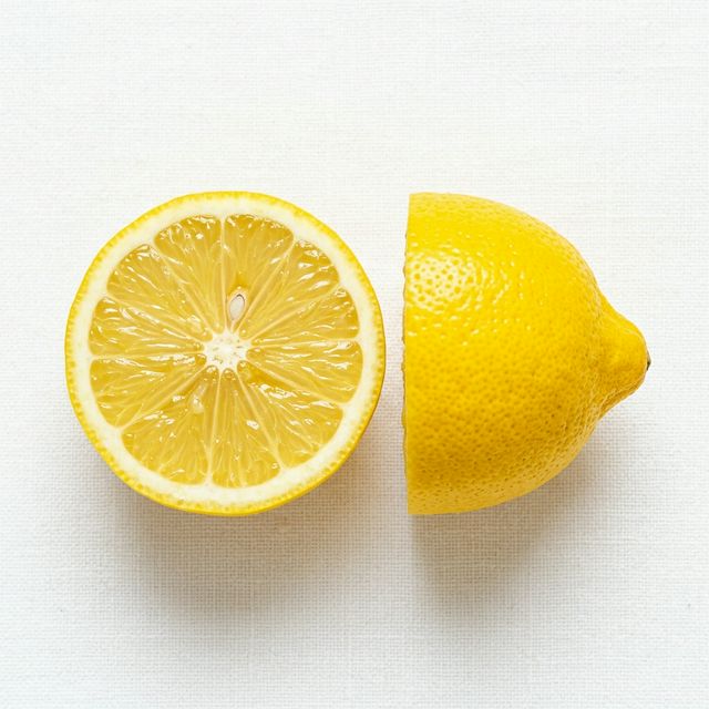 Fresh Lemon - ingredient in Natural Lemon